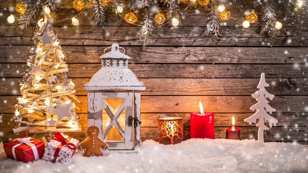 holiday office décor trends